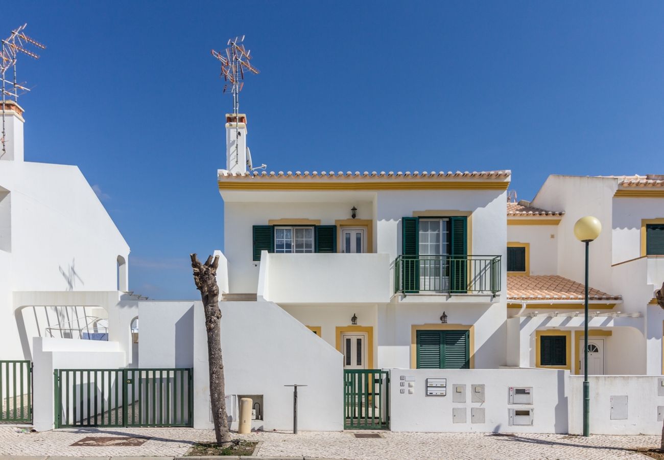 Apartamento em Manta Rota - 4T2