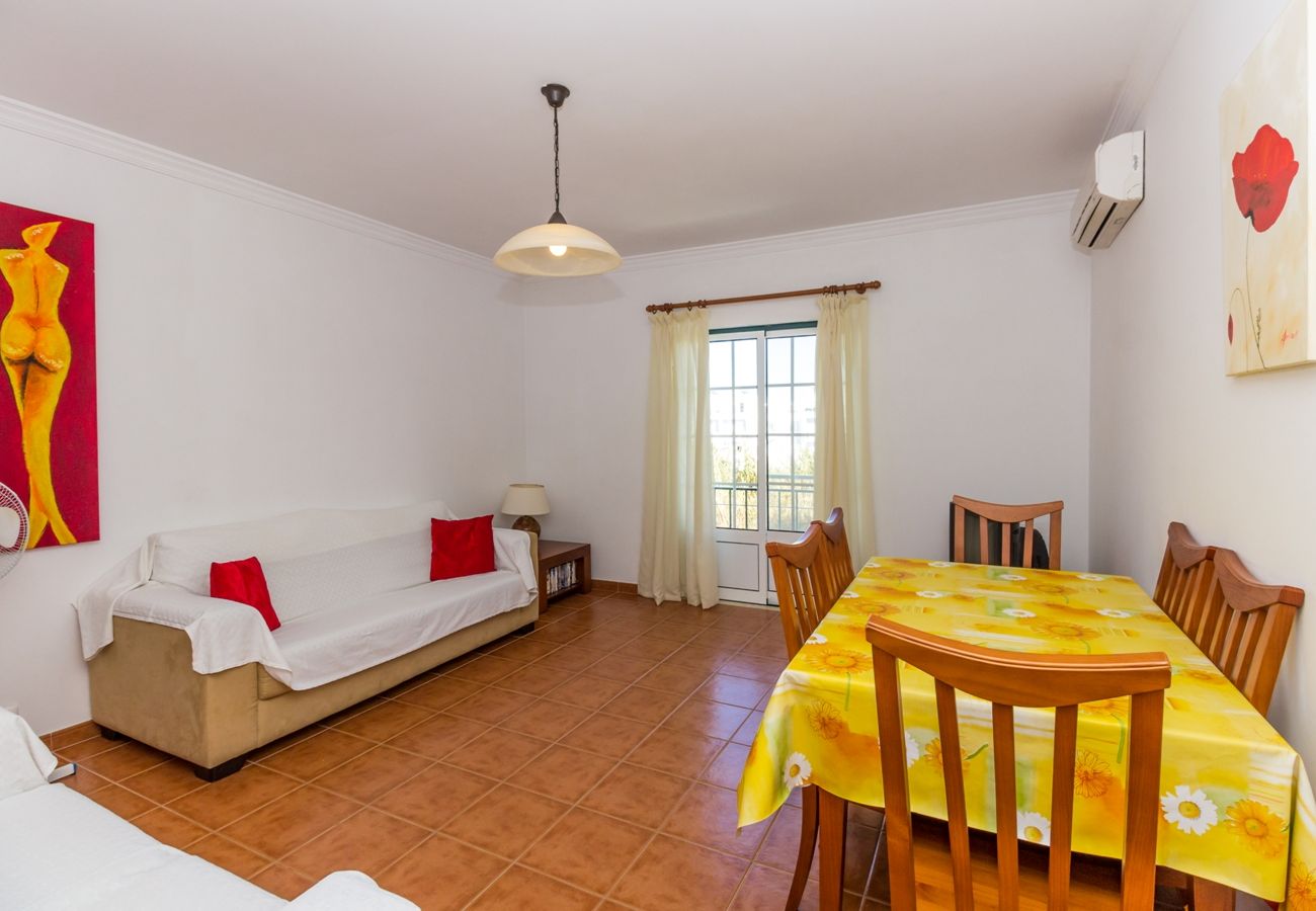 Apartamento em Manta Rota - Apartamento T2 com estacionamento by AlgarveManta (7T2)