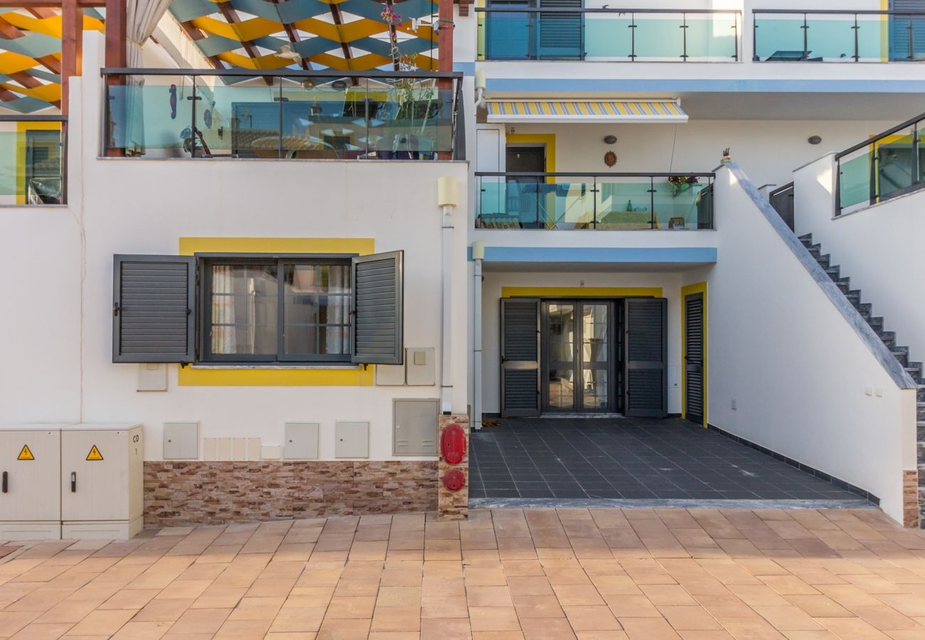 Apartamento em Manta Rota - T2 em condominio com piscina e WIFI by AlgarveManta (13T2)