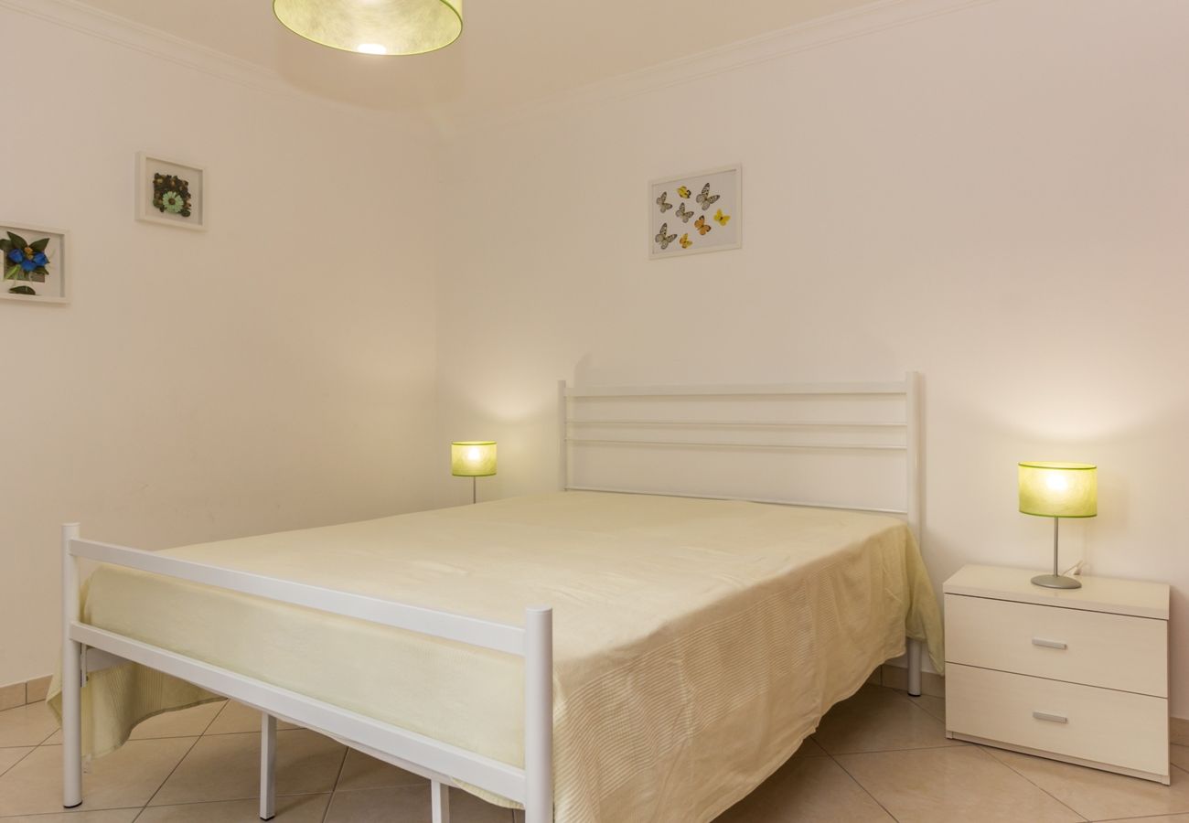 Apartamento em Manta Rota - T2 em condominio com piscina e WIFI by AlgarveManta (13T2)