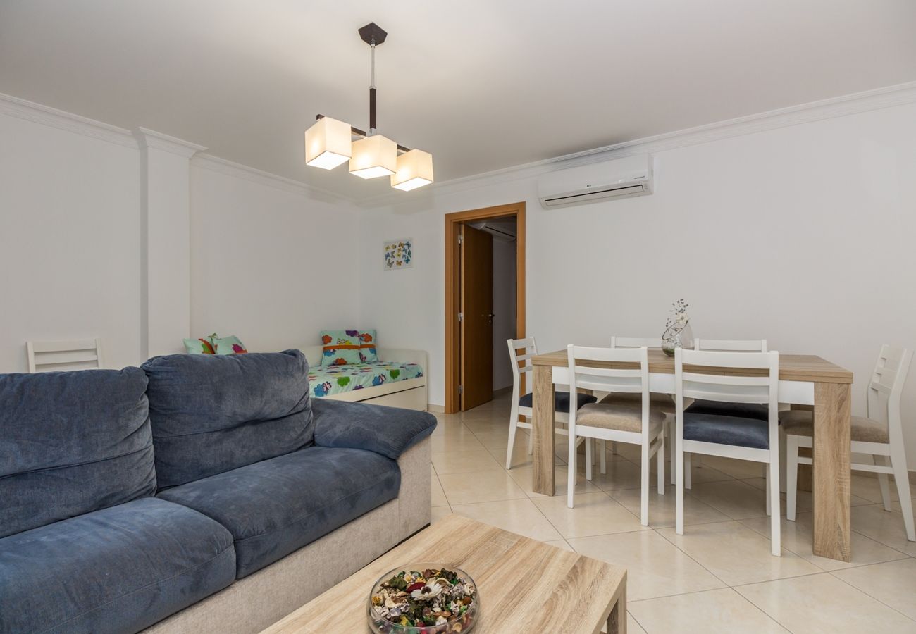 Apartamento em Manta Rota - T2 em condominio com piscina e WIFI by AlgarveManta (13T2)