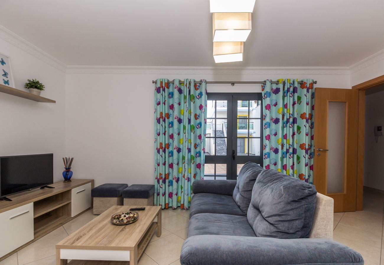 Apartamento em Manta Rota - T2 em condominio com piscina e WIFI by AlgarveManta (13T2)