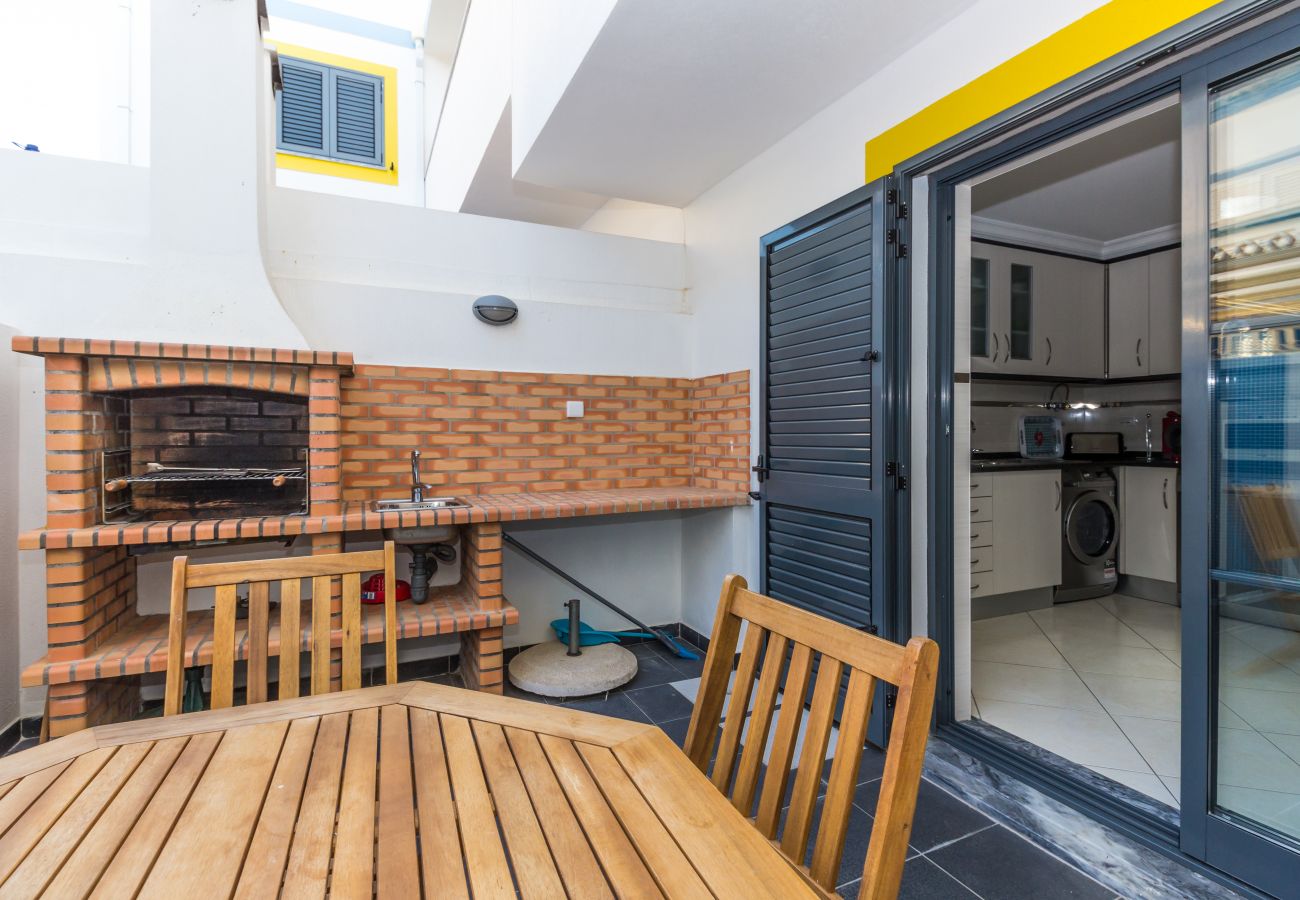 Apartamento em Manta Rota - Apartamento com 2 quartos em condominio com piscina  by AlgarveManta (15T2)