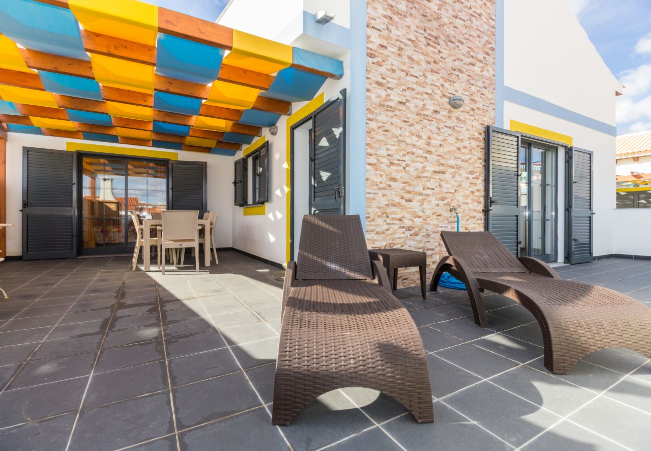 Apartamento em Manta Rota - Apartamento em condomínio com piscina/WIFI a 2 minutos da praia by AlgarveManta (2T3)