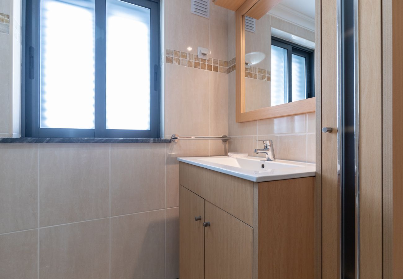 Apartamento em Manta Rota - Apartamento em condomínio com piscina/WIFI a 2 minutos da praia by AlgarveManta (2T3)