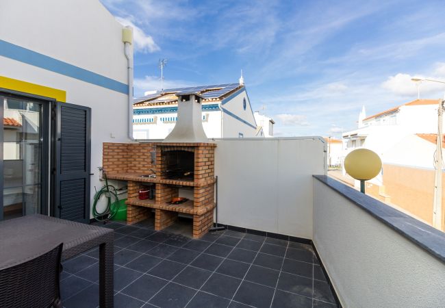 Apartamento em Manta Rota - Apartamento em condominio com piscina a 100m da praia by AlgarveManta (5T3) Apartamento em Manta Rota - Apartamento em condominio com piscina a 100m da praia by AlgarveManta (5T3)