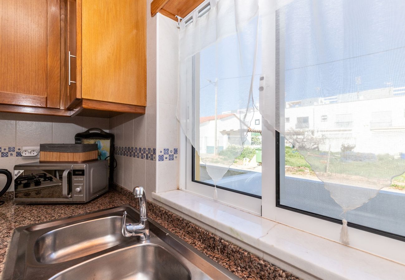 Casa geminada em Manta Rota - Moradia de 2 quartos a 200m da praia by AlgarveManta (1V2)
