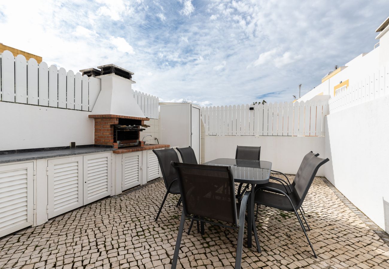 Casa geminada em Manta Rota - Moradia de 2 quartos a 200m da praia by AlgarveManta (1V2)