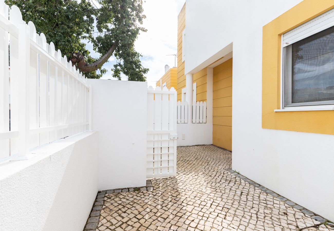 Casa geminada em Manta Rota - Moradia de 2 quartos a 200m da praia by AlgarveManta (1V2)