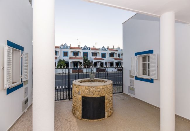 Casa em Manta Rota - Moradia de 3 quartos com pátio na Praia da Manta Rota by AlgarveManta (2V3) Casa em Manta Rota - Moradia de 3 quartos com pátio na Praia da Manta Rota by AlgarveManta (2V3)