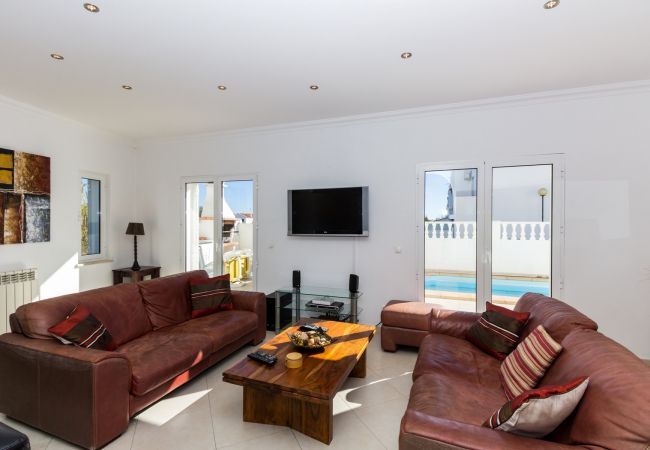 Casa em Manta Rota - Moradia V3 com Piscina privada by AlgarveManta (39V3) Casa em Manta Rota - Moradia V3 com Piscina privada by AlgarveManta (39V3)