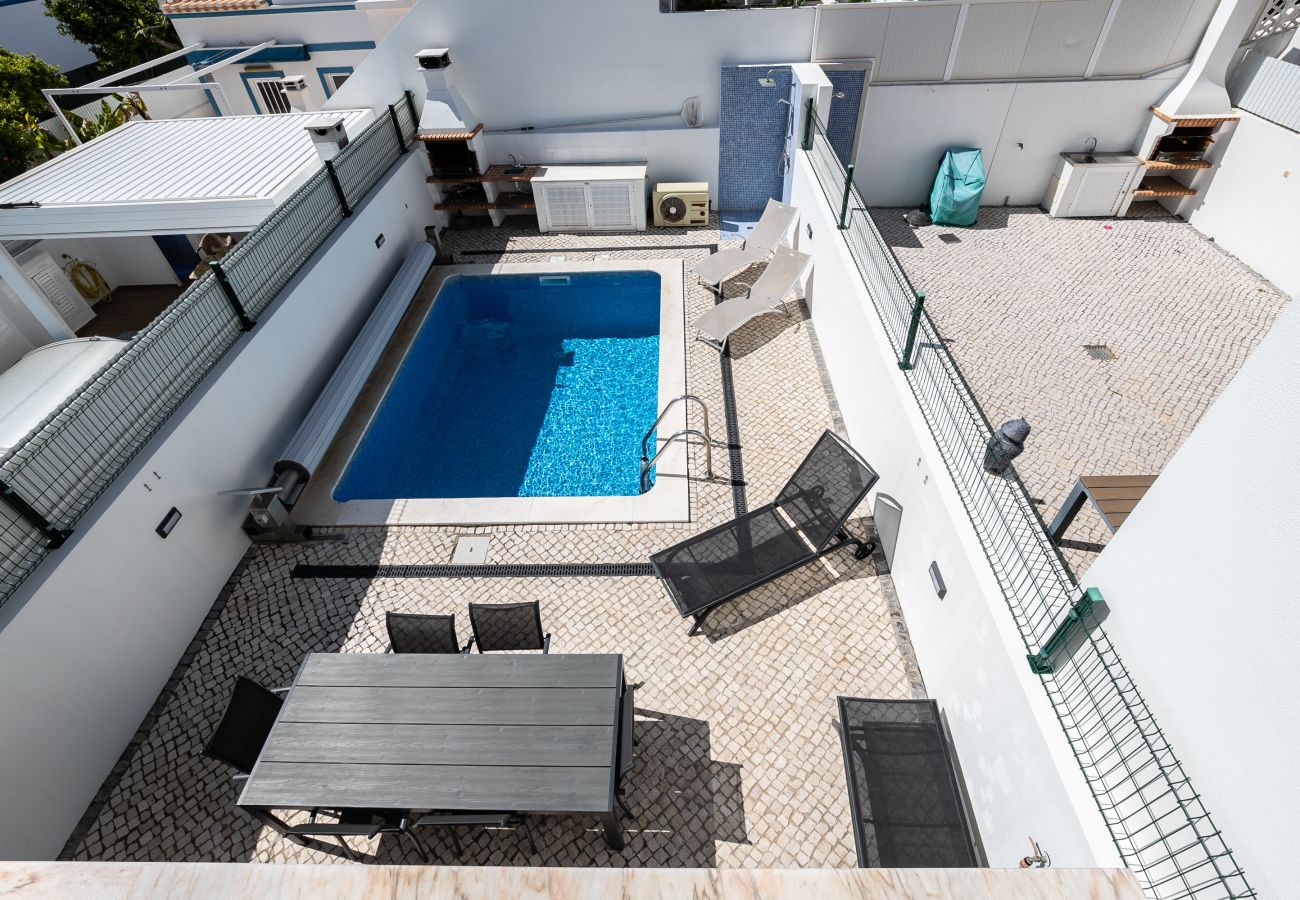 Casa geminada em Manta Rota - Moradia V3 piscina privada a 100m da praia by ALGARVEMANTA (16V3)