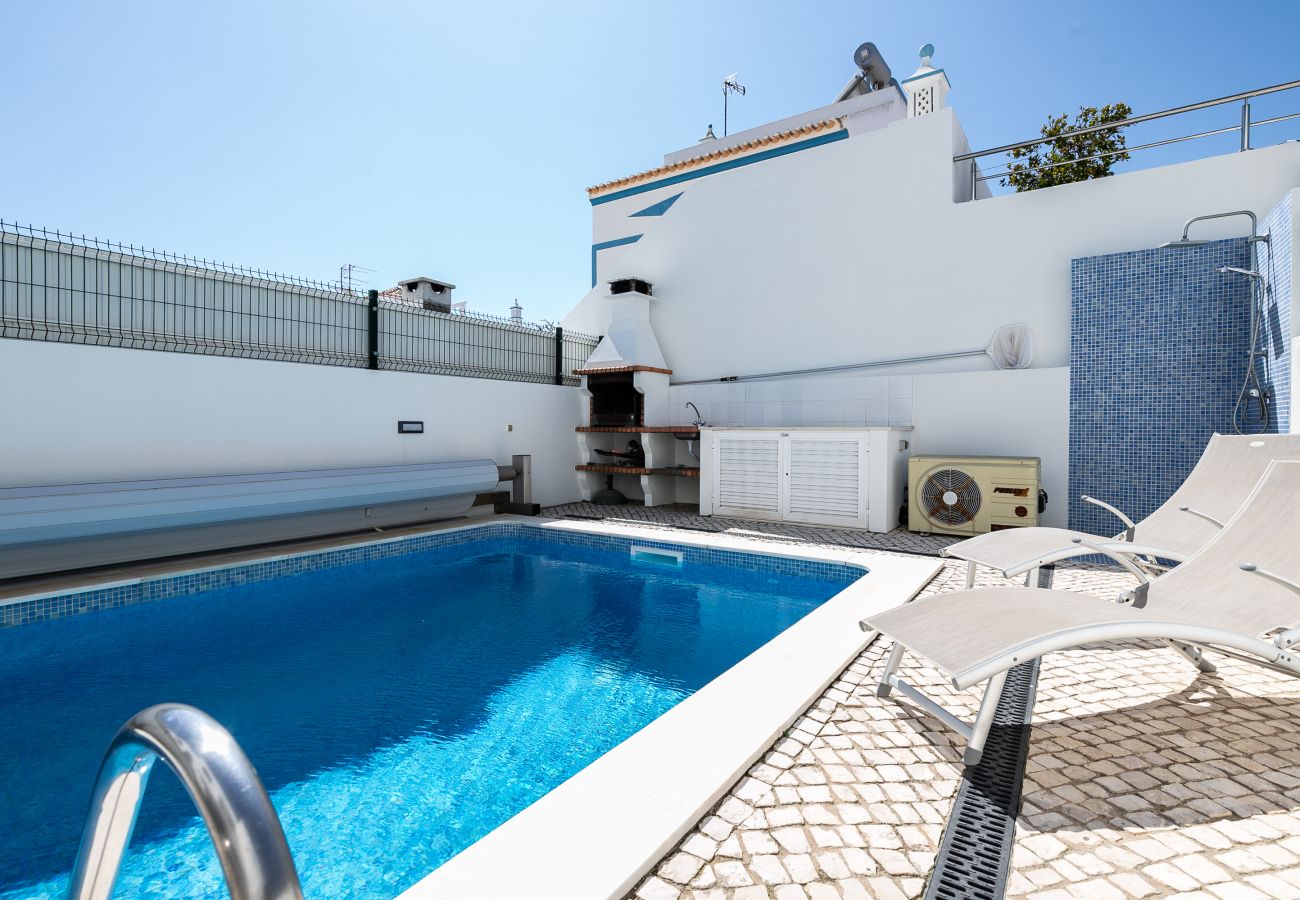 Casa geminada em Manta Rota - Moradia V3 piscina privada a 100m da praia by ALGARVEMANTA (16V3)