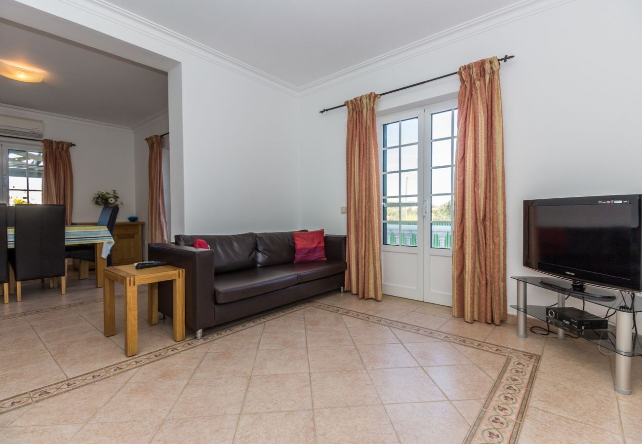 Casa geminada em Altura - Moradia de 3 quartos com piscina privada em Altura by AlgarveManta (16V2)