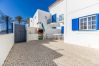 Casa geminada em Manta Rota - Moradia V3 em frente á praia com Wi-Fi by AlgarveManta (21V3)