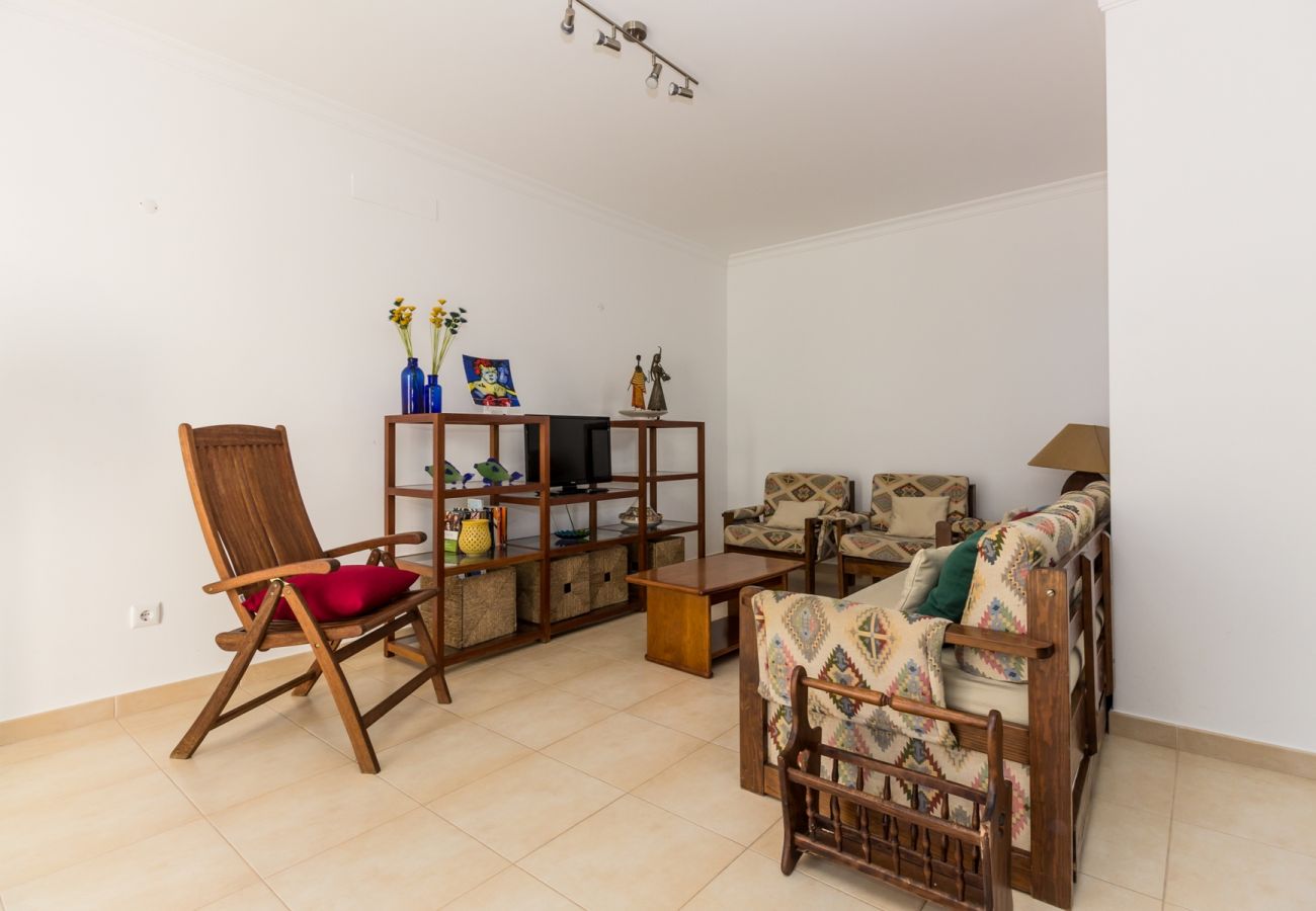 Casa geminada em Manta Rota - Moradia 3 quartos a 2 minutos da praia by ALGARVEMANTA (26V3)