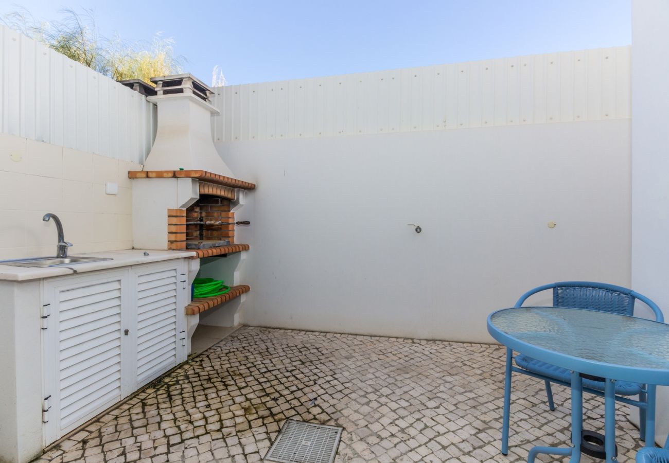 Casa geminada em Manta Rota - Moradia-G 3 quartos a 2 minutos da praia by AlgarveManta (28V3)