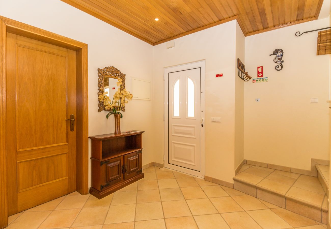 Casa em Manta Rota - Moradia V3 piscina privada a 200m da praia e Wi-Fi by AlgarveManta (20V3)