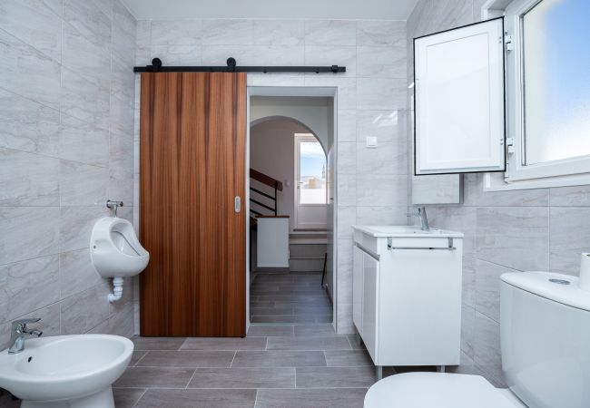 Casa em Manta Rota - Moradia com estacionamento para 2 carros a 400m da praia e Wi-Fi by AlgarveManta (48V3) Casa em Manta Rota - Moradia com estacionamento para 2 carros a 400m da praia e Wi-Fi by AlgarveManta (48V3)