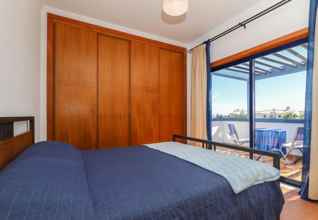 Condomínio em Manta Rota - Moradia em condomínio com piscina a 650m da praia by AlgarveManta (51V3) Condomínio em Manta Rota - Moradia em condomínio com piscina a 650m da praia by AlgarveManta (51V3)