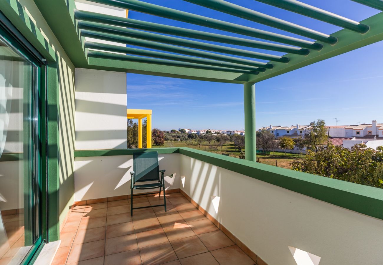 Condomínio em Manta Rota - Moradia em condominio com piscina a 650m da praia by AlgarveManta (52V3)