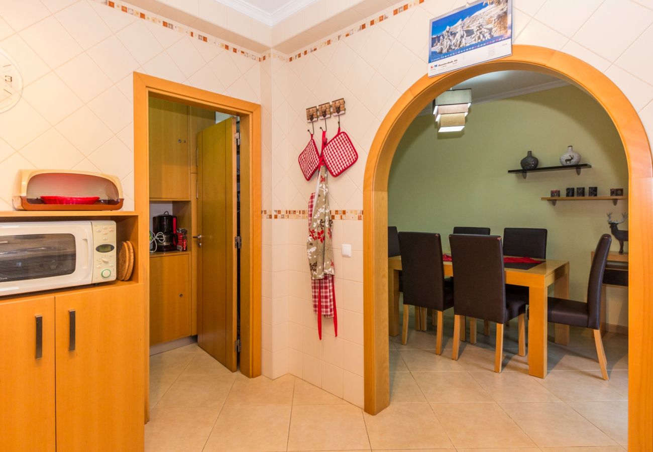 Casa em Manta Rota - Moradia V3 com Pátio e WIFI by AlgarveManta (55V3)