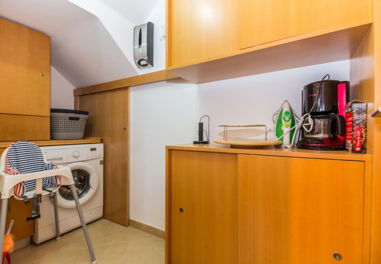 Casa em Manta Rota - Moradia V3 com Pátio e WIFI by AlgarveManta (55V3)