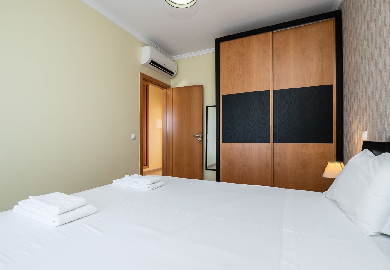 Casa em Manta Rota - Moradia V3 com Pátio e WIFI by AlgarveManta (55V3)