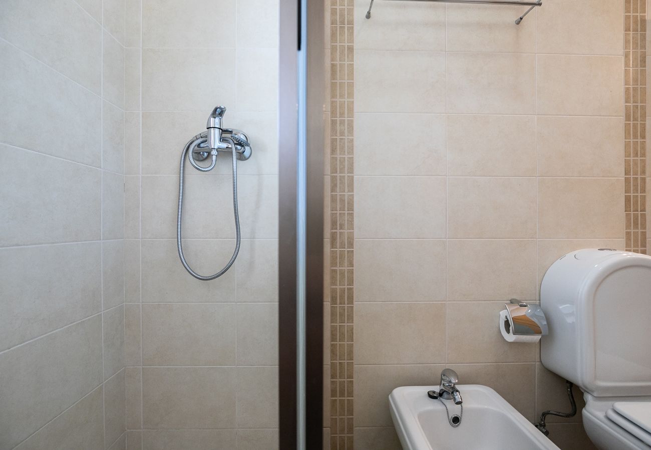 Casa em Manta Rota - Moradia V3 com Pátio e WIFI by AlgarveManta (55V3)