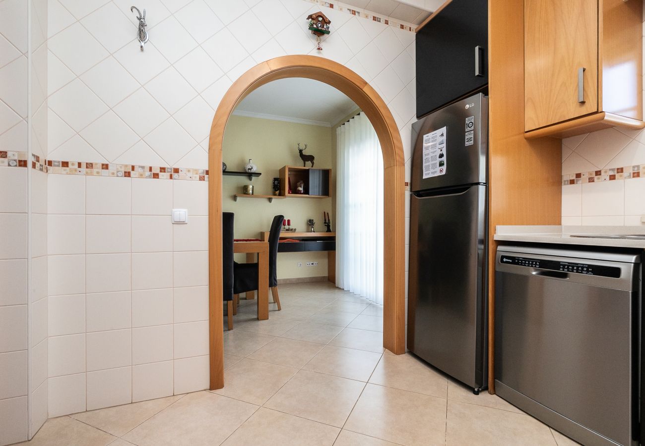 Casa em Manta Rota - Moradia V3 com Pátio e WIFI by AlgarveManta (55V3)