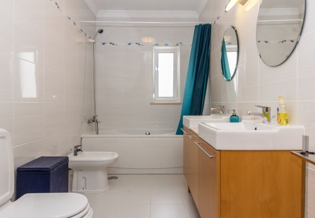 Condomínio em Manta Rota - 14V4