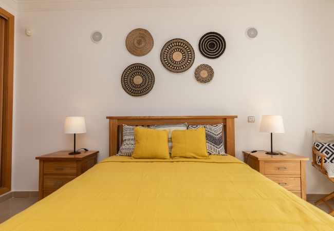 Condomínio em Manta Rota - Moradia de 4 quartos em condomínio com piscina by AlgarveManta (16V4) Condomínio em Manta Rota - Moradia de 4 quartos em condomínio com piscina by AlgarveManta (16V4)