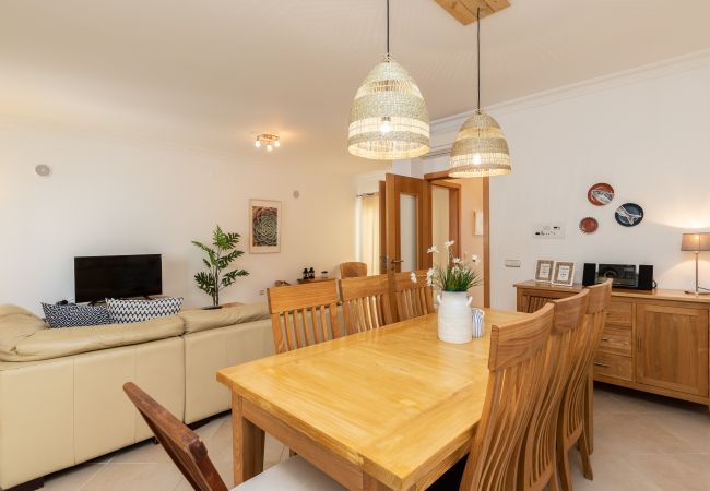 Condomínio em Manta Rota - Moradia de 4 quartos em condomínio com piscina by AlgarveManta (16V4) Condomínio em Manta Rota - Moradia de 4 quartos em condomínio com piscina by AlgarveManta (16V4)