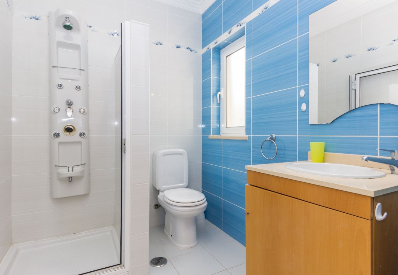 Condomínio em Manta Rota - Moradia de 4 quartos em condomínio com piscina by AlgarveManta (16V4)