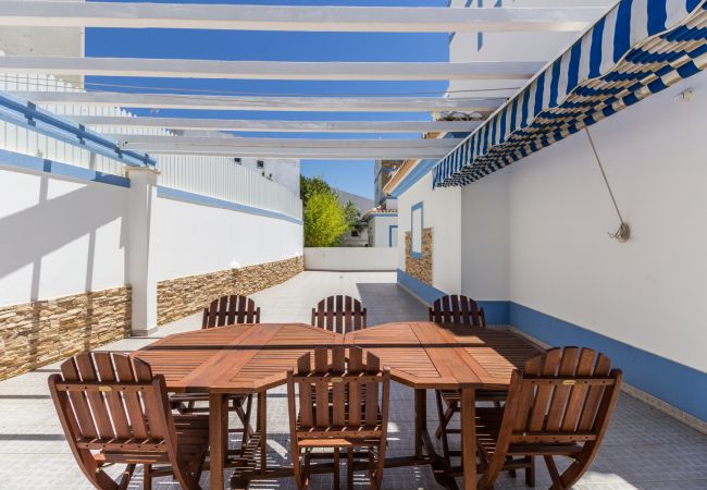 Condomínio em Manta Rota - Moradia de 4 quartos em condominio com piscina by AlgarveManta (17V4) Condomínio em Manta Rota - Moradia de 4 quartos em condominio com piscina by AlgarveManta (17V4)