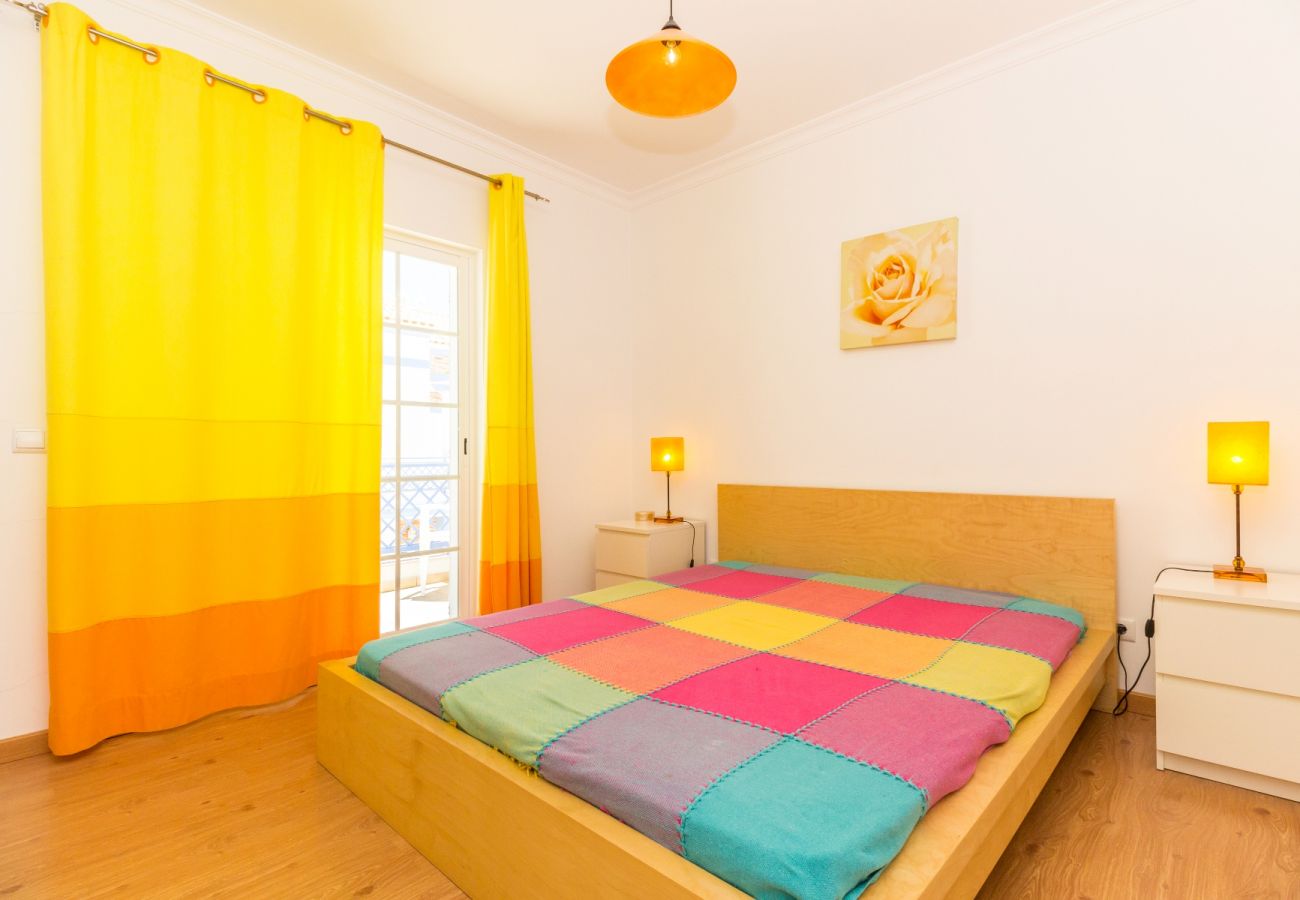 Condomínio em Manta Rota - Moradia de 4 quartos em condominio com piscina by AlgarveManta (17V4)