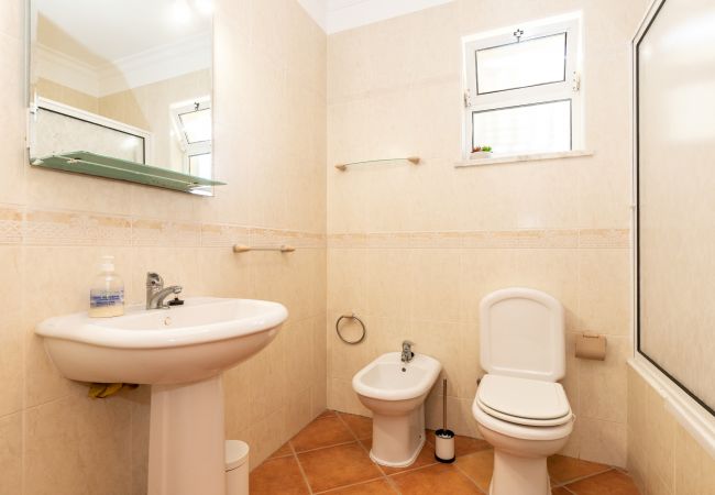 Casa em Manta Rota - Moradia com pisicna privada by AlgarveManta (7v4) Casa em Manta Rota - Moradia com pisicna privada by AlgarveManta (7v4)