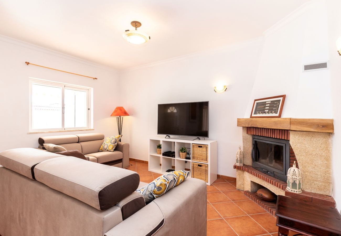 Casa em Manta Rota - Moradia com pisicna privada by AlgarveManta (7v4)