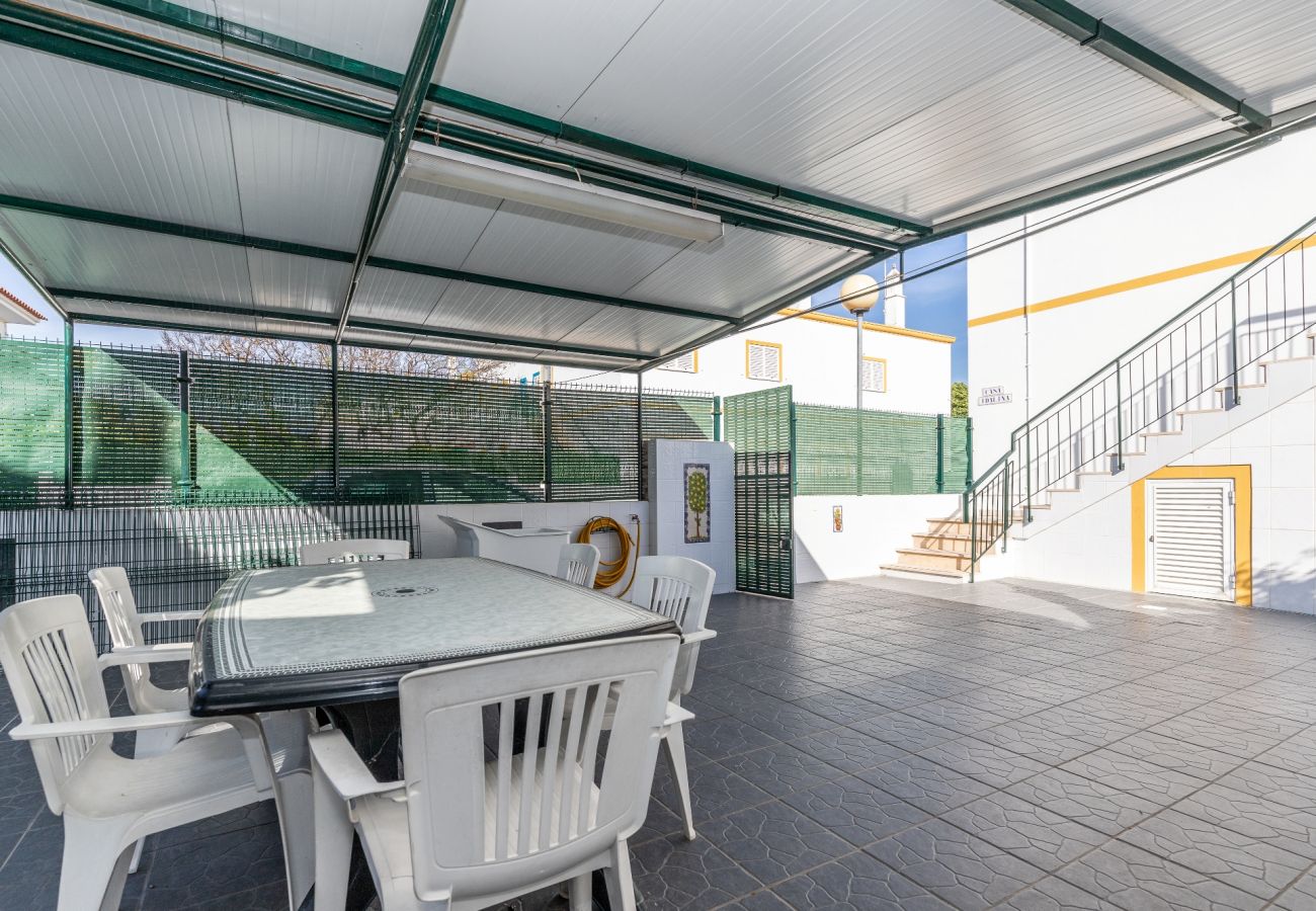 Apartamento em Manta Rota - Apartamento T2 com quintal by AlgarveManta (35T2)