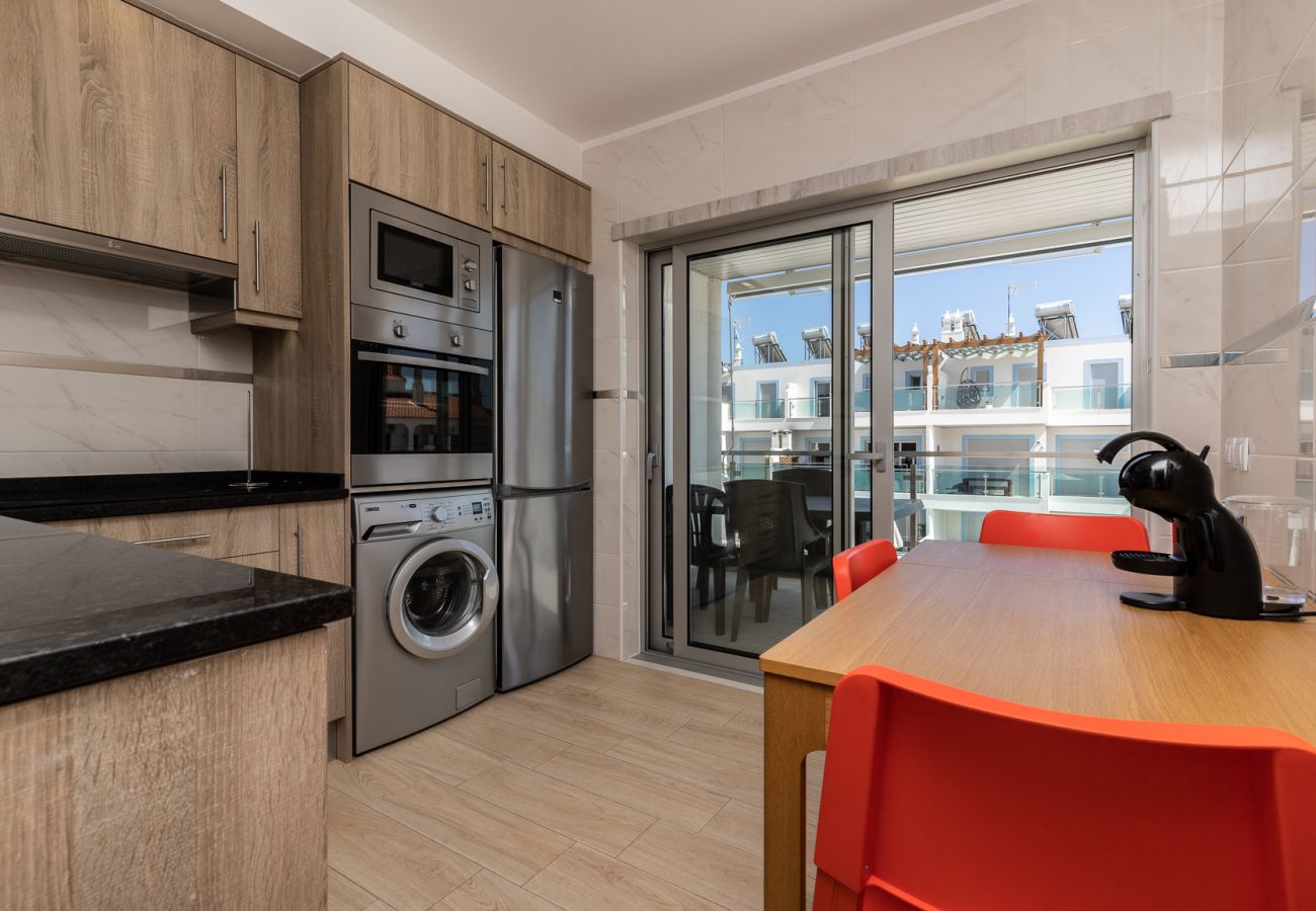 Apartamento em Manta Rota -  Apartamento em condomínio com piscina a 700m da praia by AlgarveManta (1T3)