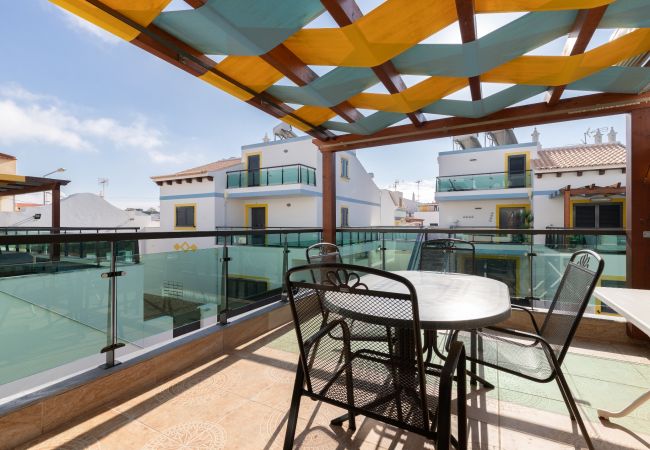 Apartamento em Manta Rota - Apartamento em condomínio com piscina a 100m da praia by AlgarveManta (6T3) Apartamento em Manta Rota - Apartamento em condomínio com piscina a 100m da praia by AlgarveManta (6T3)