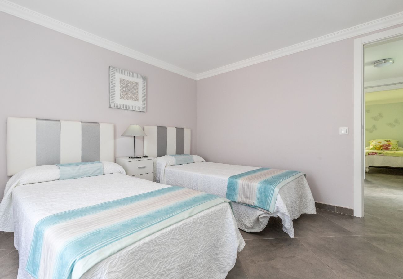 Casa em Manta Rota - Moradia com WIFI e piscina Privada by AlgarveManta (1V6)