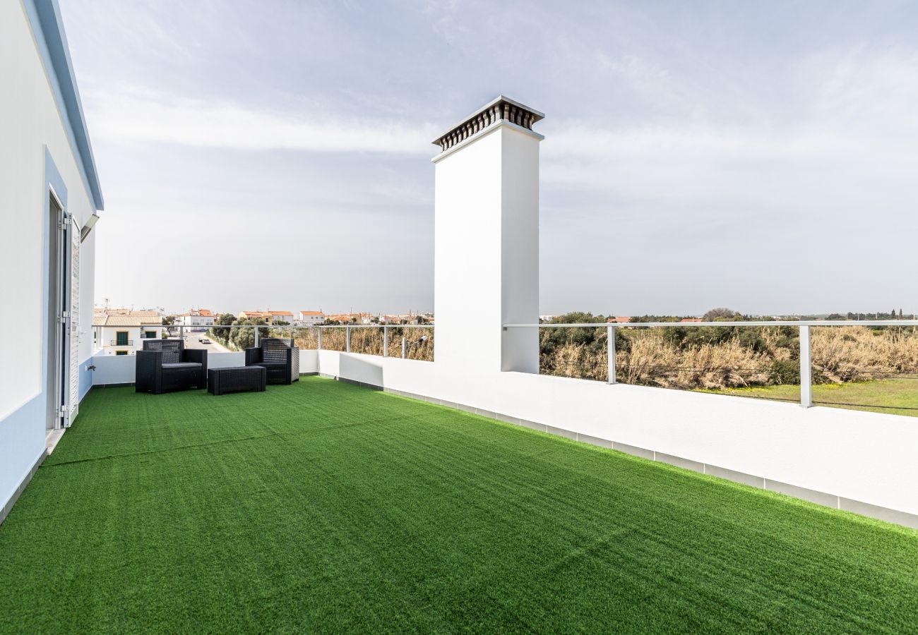 Casa em Manta Rota - Moradia com WIFI e piscina Privada by AlgarveManta (1V6)