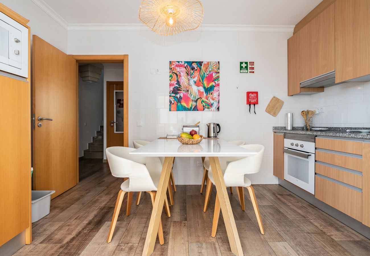 Apartamento em Manta Rota - Apartamento em condomínio com piscina a 50m da praia by AlgarveManta (6T2)