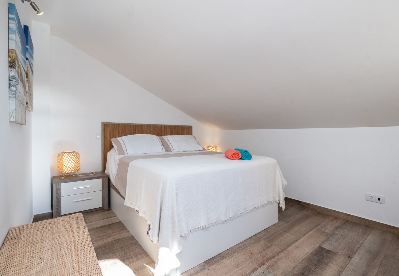 Apartamento em Manta Rota - Apartamento em condomínio com piscina a 50m da praia by AlgarveManta (6T2)
