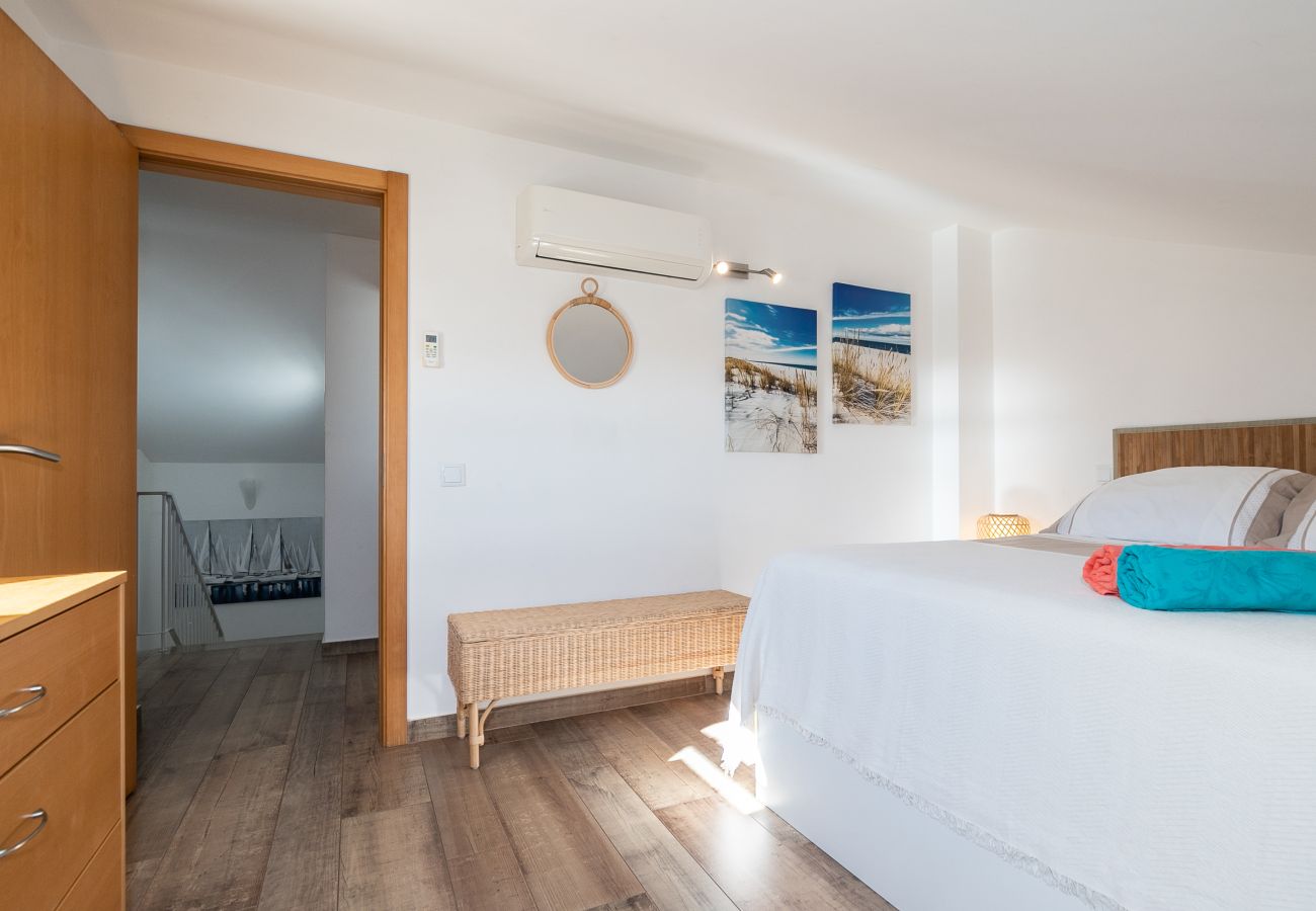 Apartamento em Manta Rota - Apartamento em condomínio com piscina a 50m da praia by AlgarveManta (6T2)