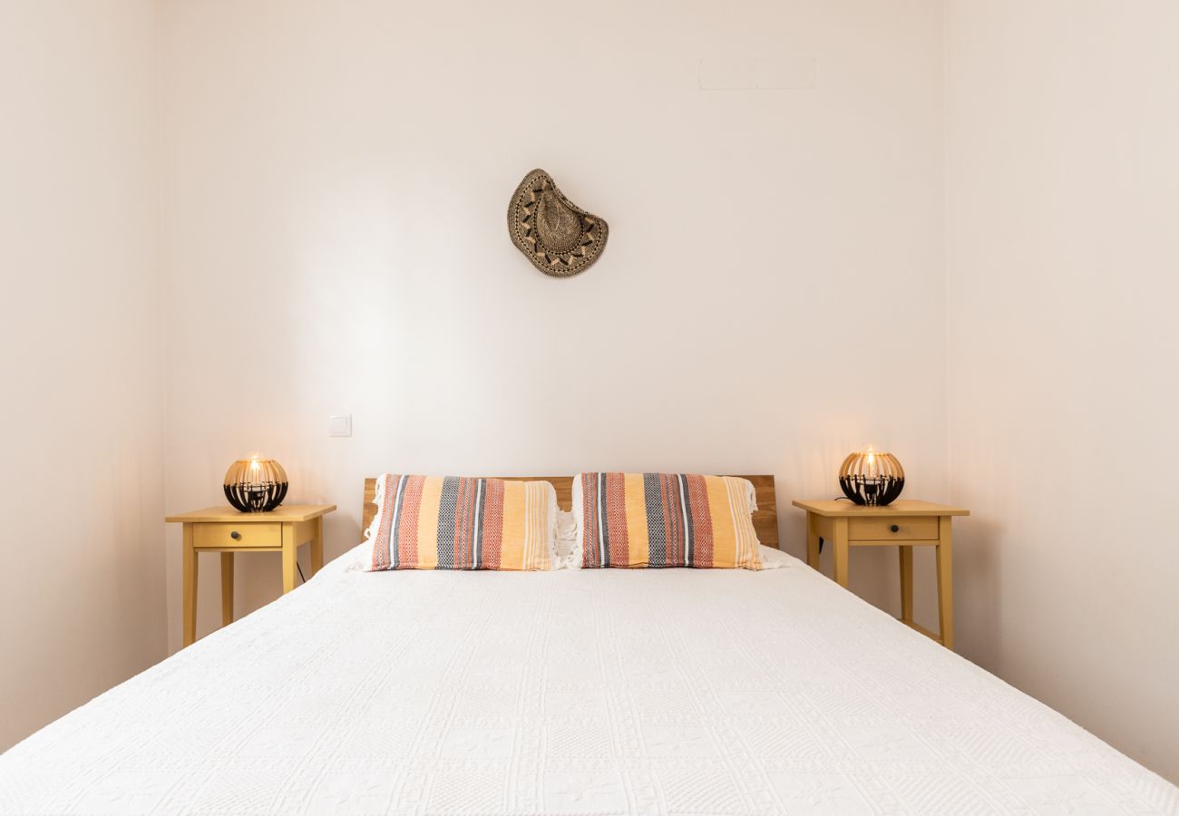 Apartamento em Manta Rota - Apartamento em condominio com piscina a 50m da praia by AlgarveManta (9T2)