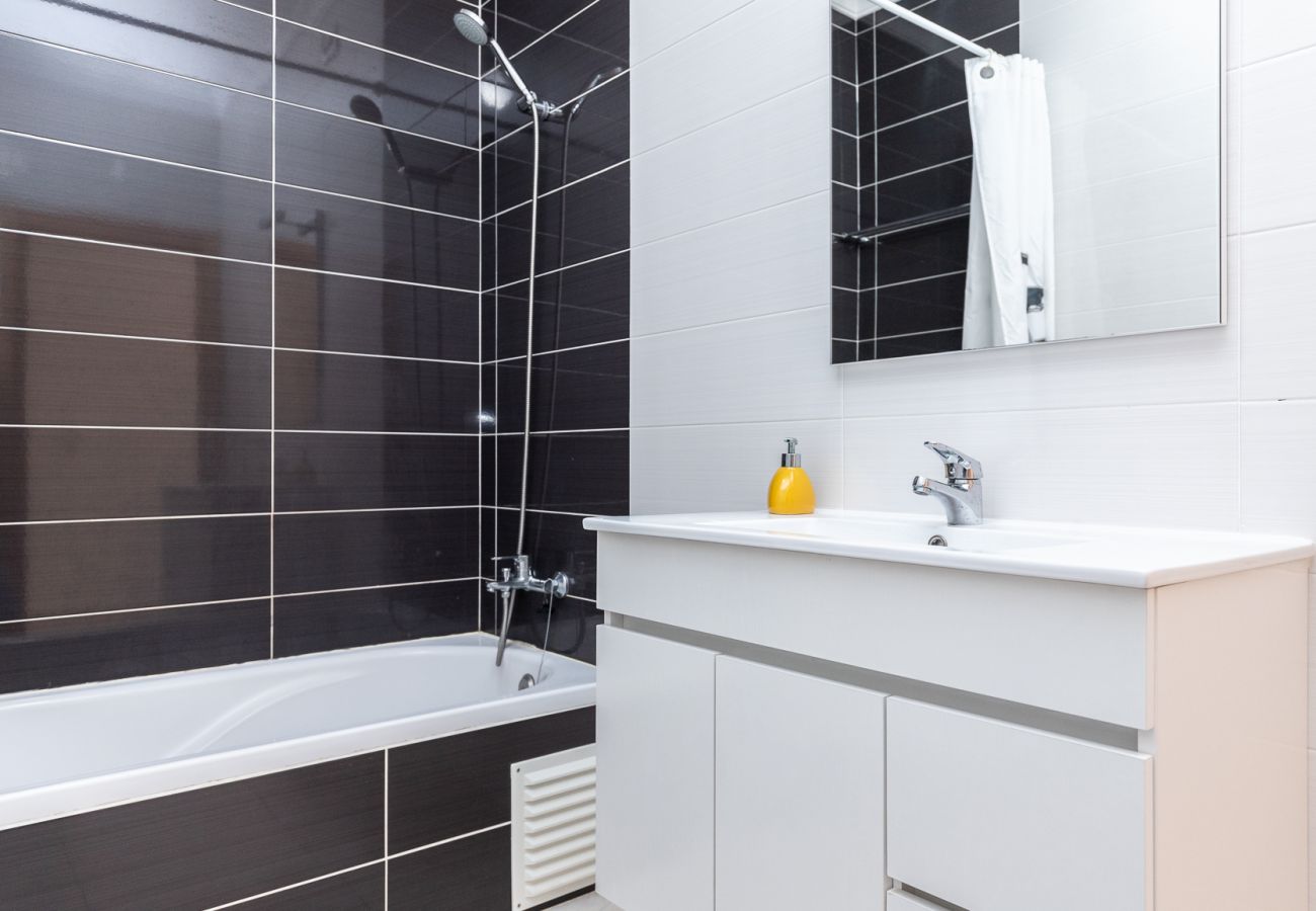 Apartamento em Manta Rota - Apartamento em condominio com piscina a 50m da praia by AlgarveManta (9T2)