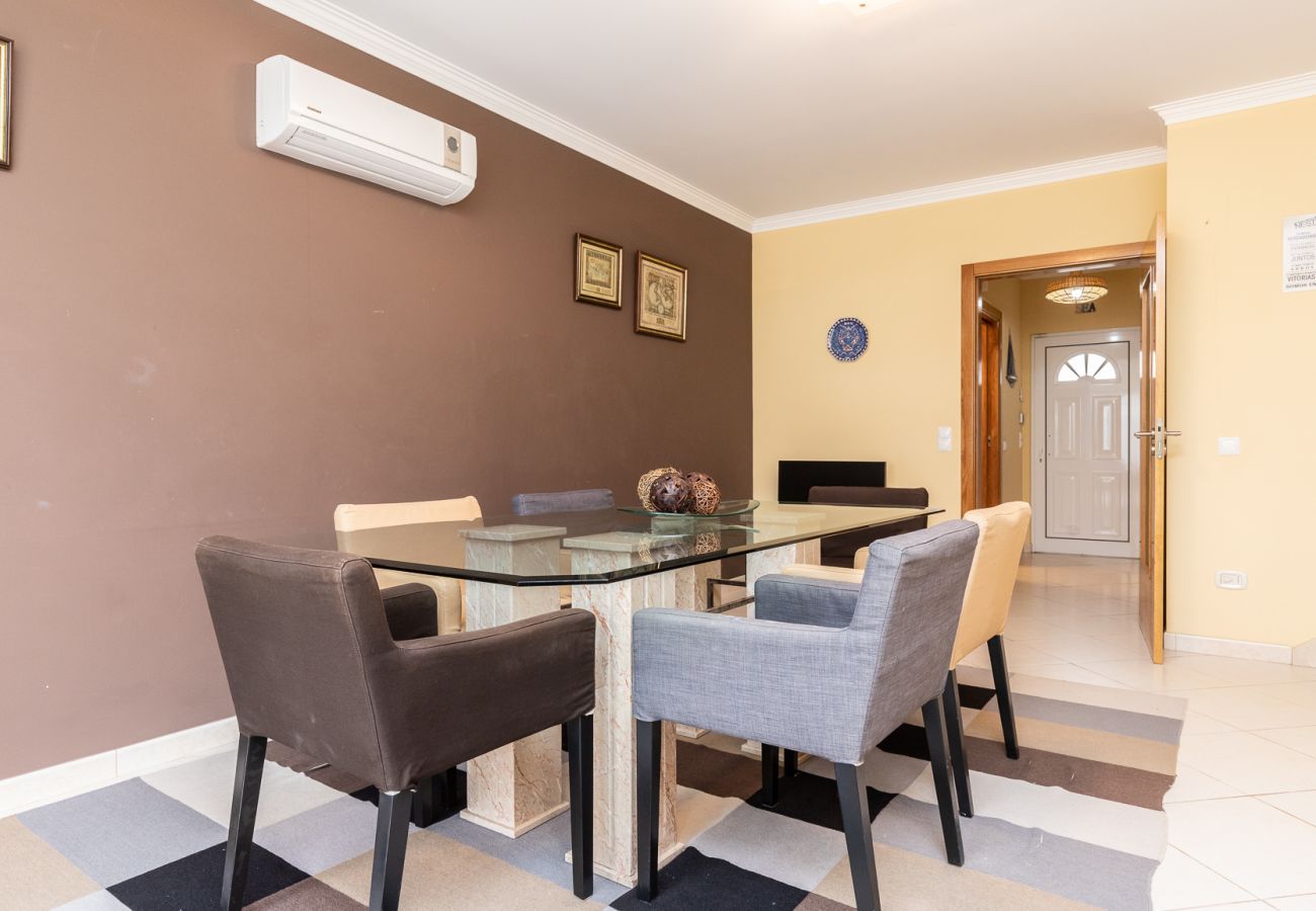 Villa em Manta Rota - Moradia V3 com piscina privada e Wi-Fi by AlgarveManta (13V3)