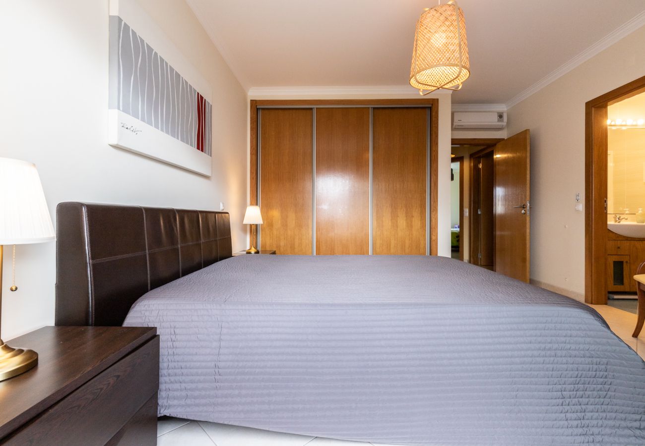 Villa em Manta Rota - Moradia V3 com piscina privada e Wi-Fi by AlgarveManta (13V3)